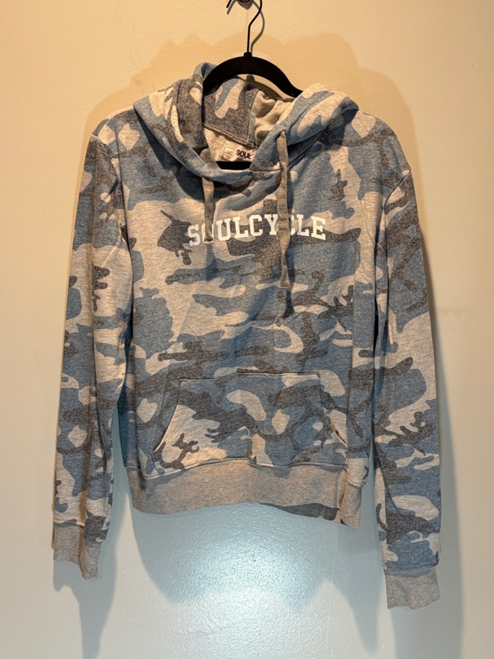 Soulcycle Gray Camo Pullover Hoodie with White Logo sz Large